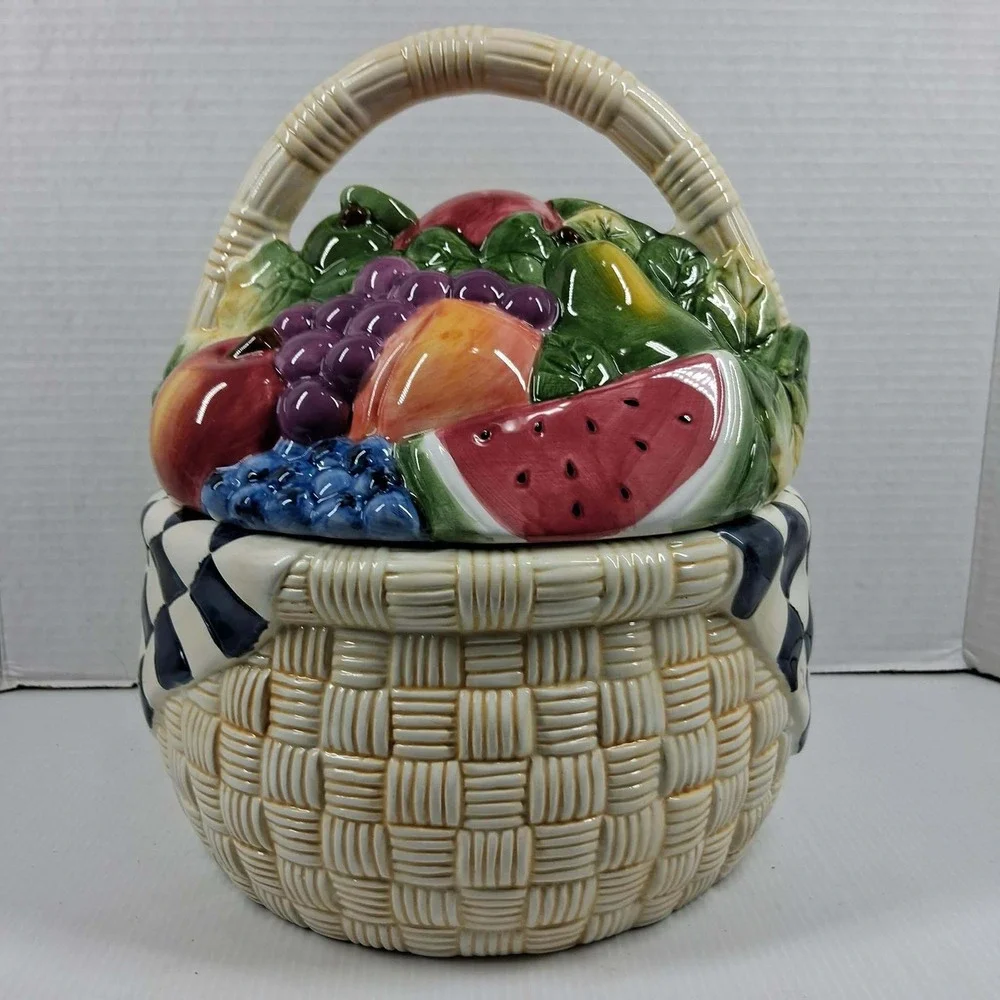 Vtg Certified International Susan Winget Fruit Picnic Basket Ceramic Cookie Jar